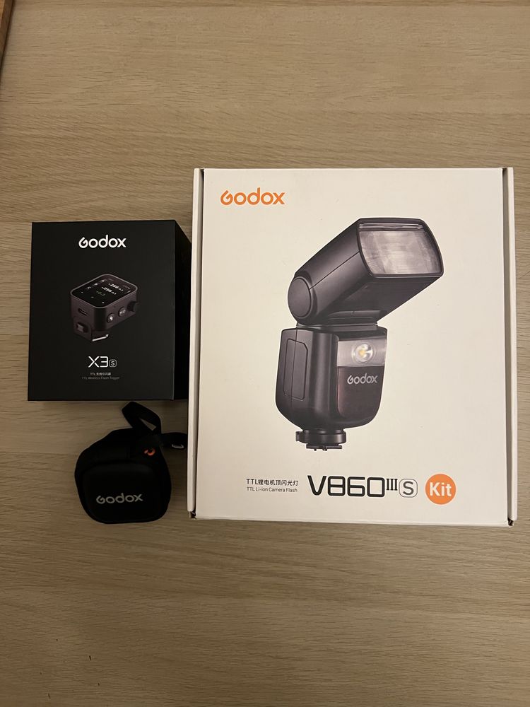 Светкавица за Sony Godox V860iii и безжичен тригер