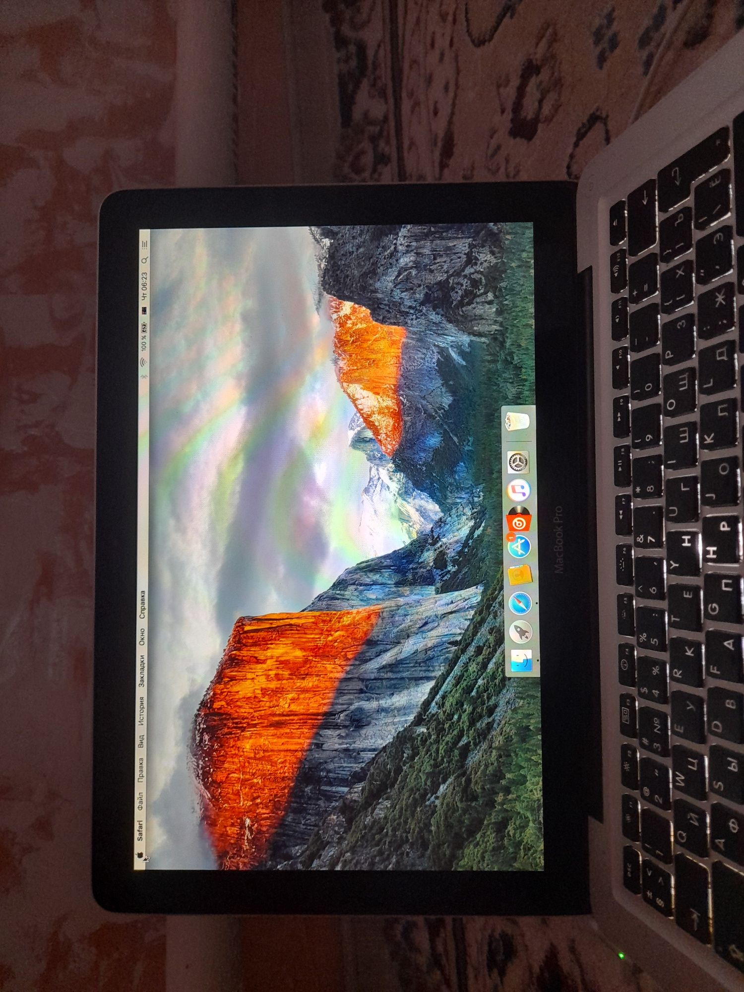MacBook pro macos