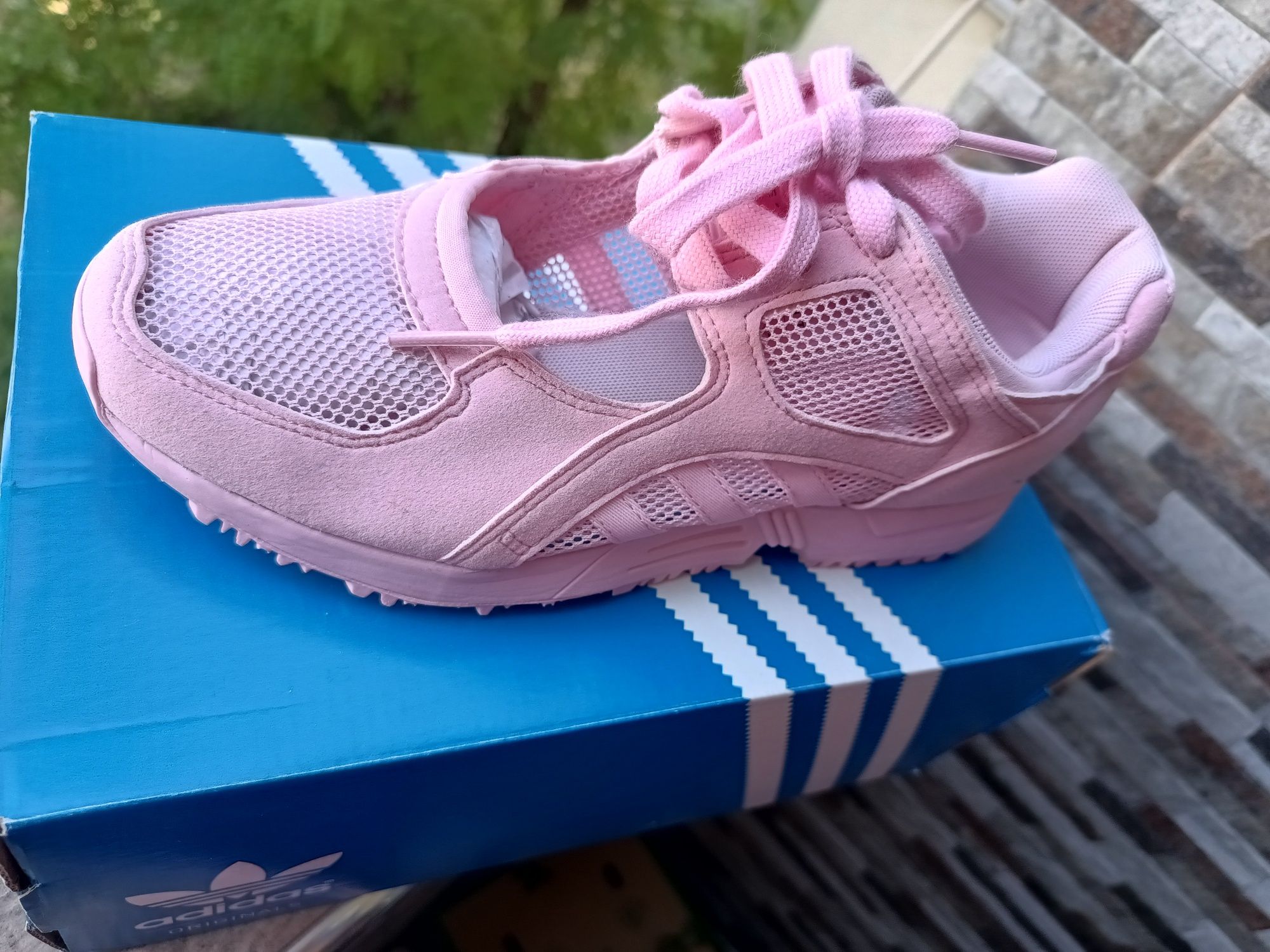 Маратонки (сандали) Adidas 36 2/3