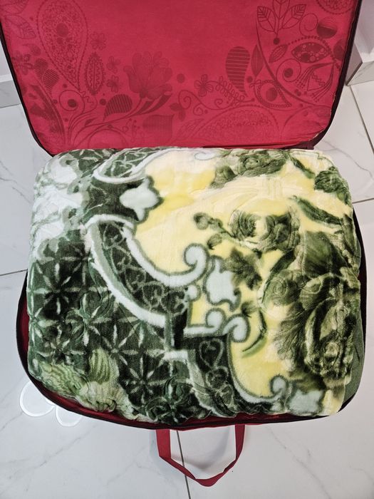 Pătură nouă 240x200 cm 70% REDUCERE