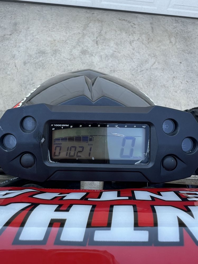 Access Motor Tomahawk 400