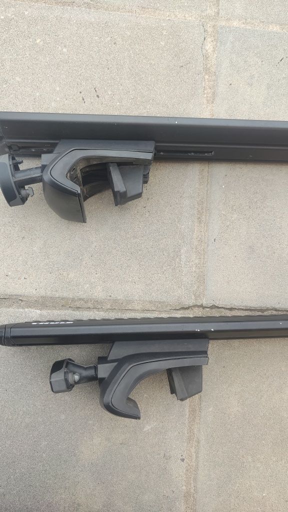 Thule Wingbar черни със захвати
