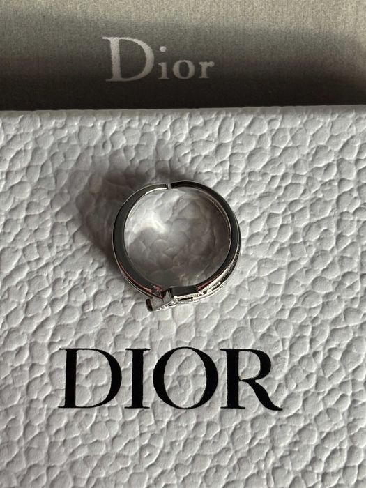 Пръстен Dior с оригинална кутия, торбичка и сертификат