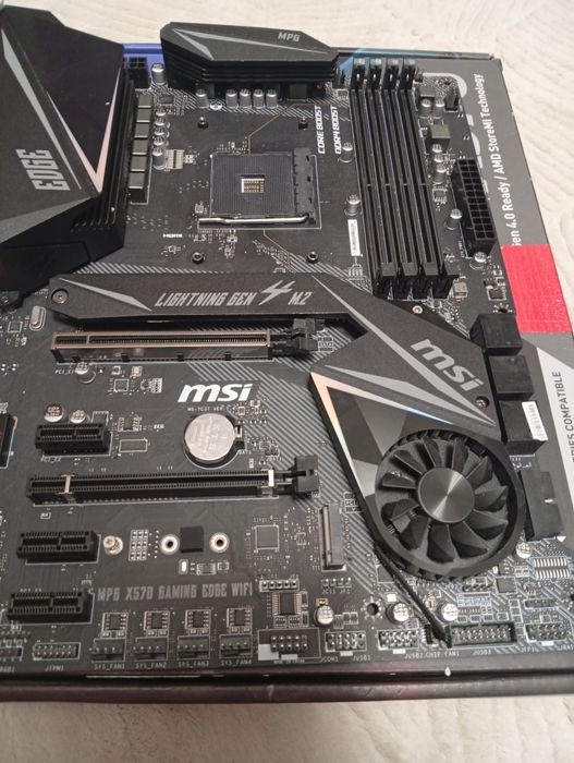 Placa de baza MSI mpg x570 gaming edge wifi