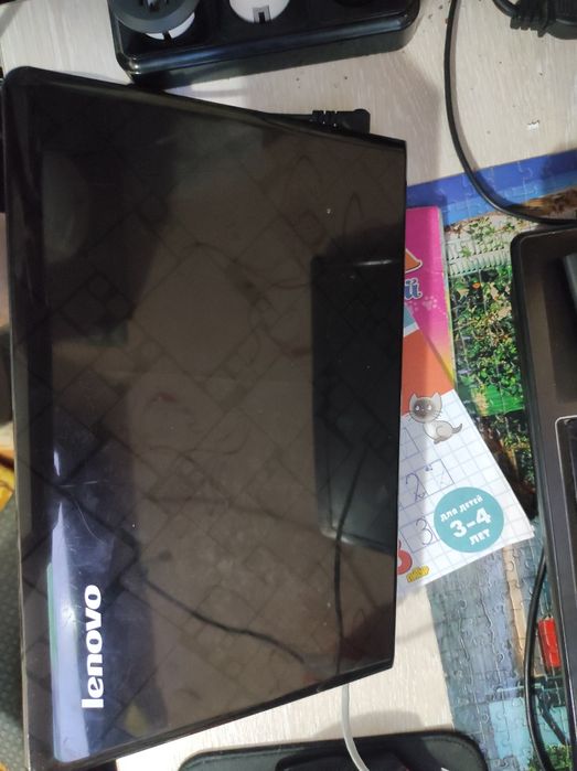 Продается нетбук Lenovo