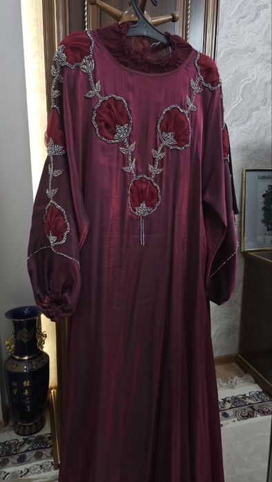 платье абая срочно продается б/у