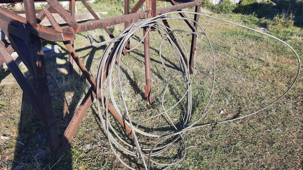 Продаётся трос б/у