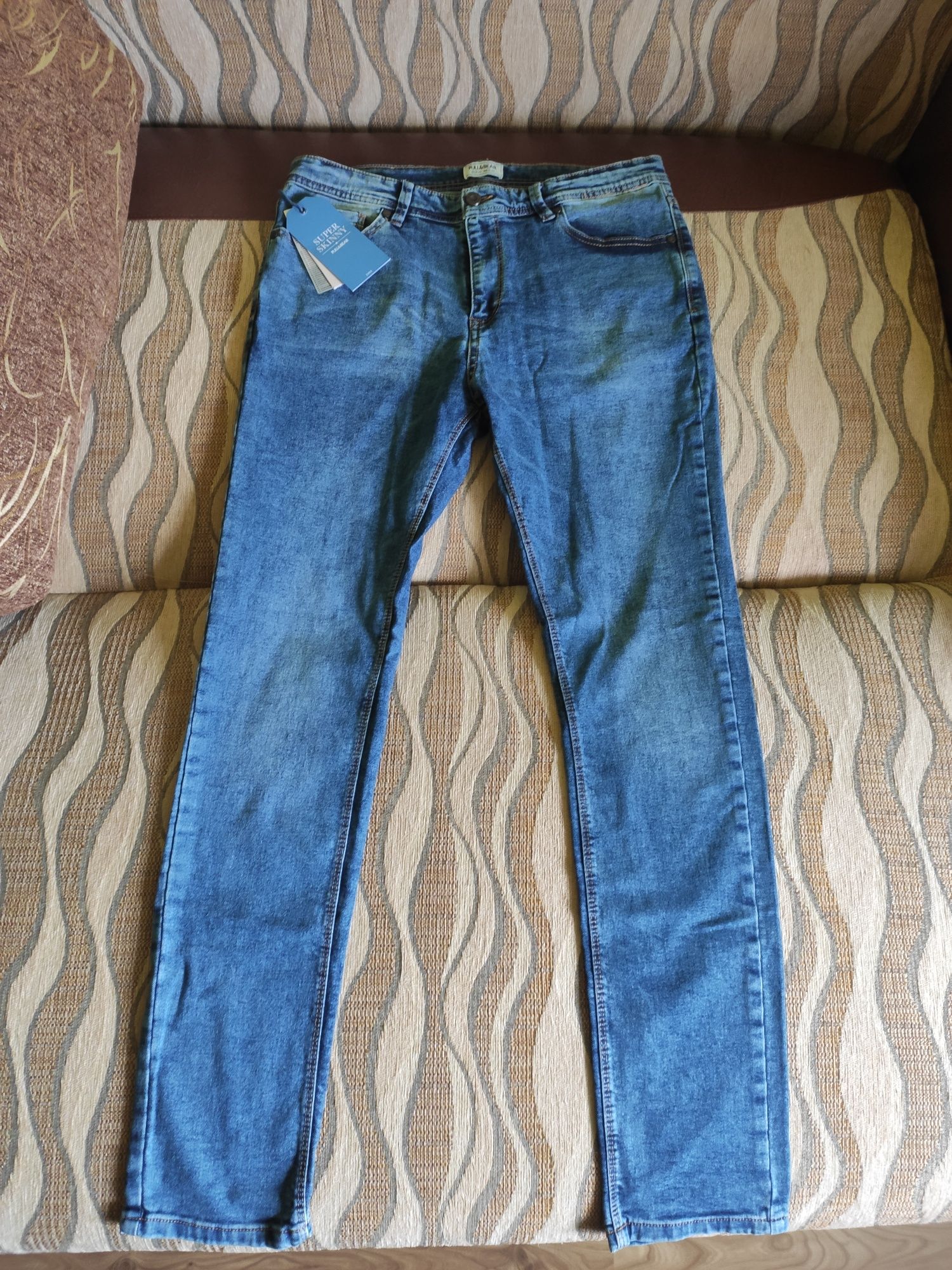 Blugi Pull&Bear marime EUR 44/MEX 34, noi cu eticheta