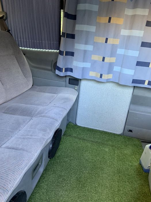 VW Multivan мини ван - кемпер