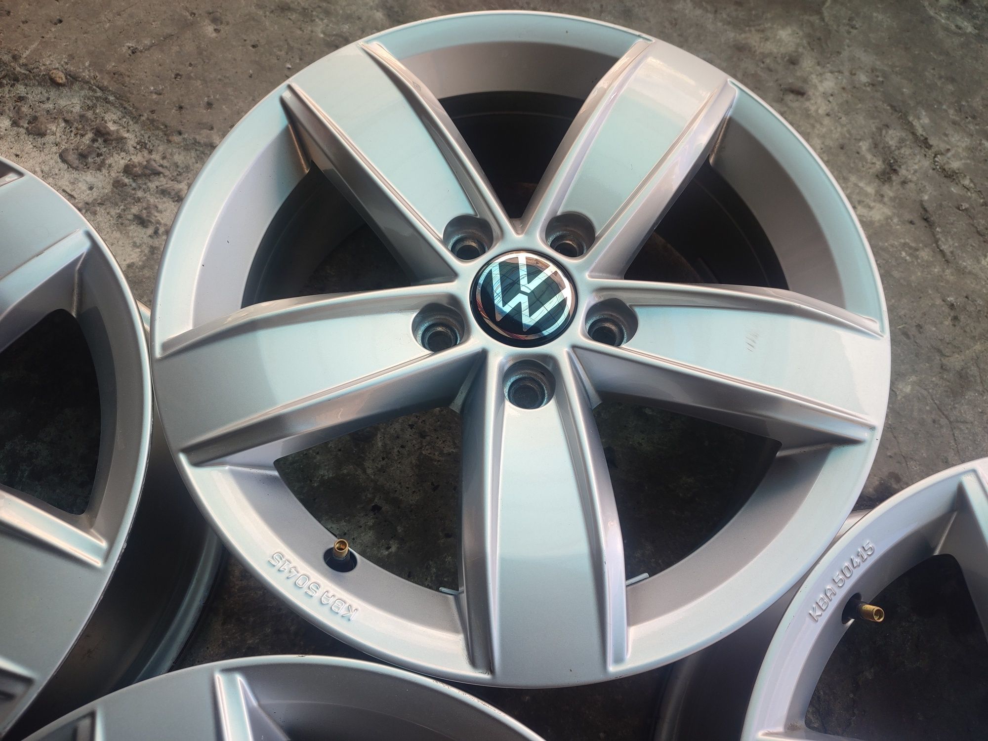 16" оригинални алуминиеви джанти за Vw Golf,Passat/Skoda.