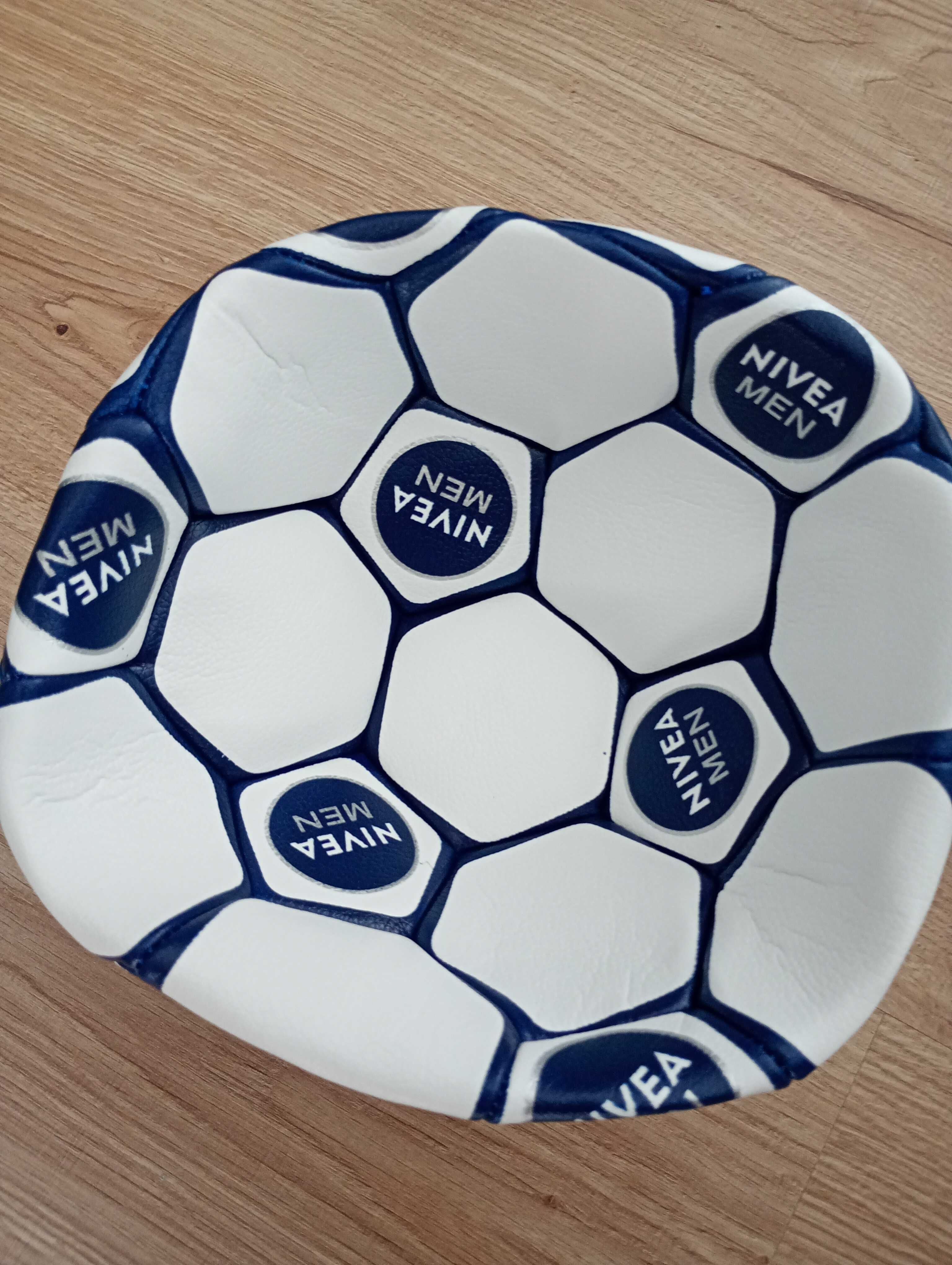 Футболна топка Нивеа/ Nivea