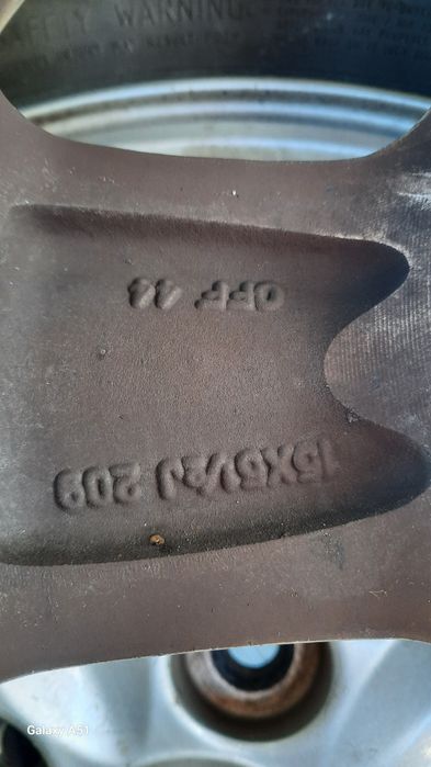 Ляти джанти с гуми за ХЮНДАЙ