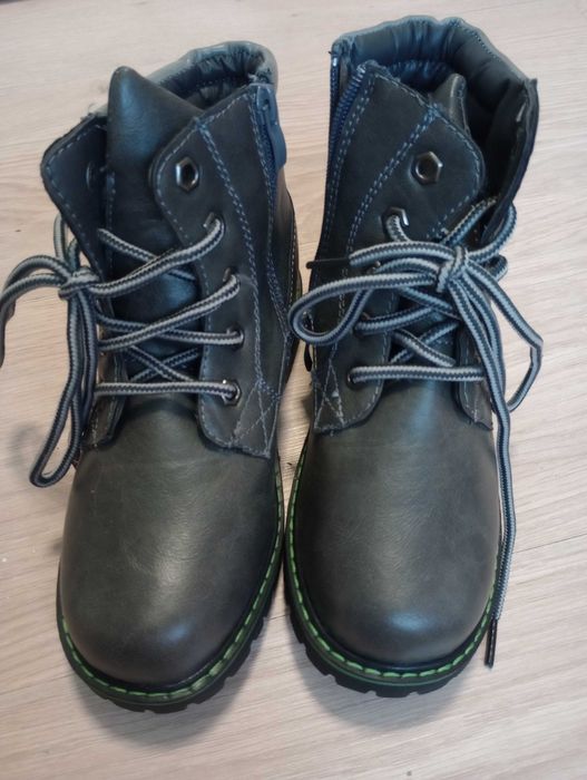 Боти като нови, разм. 31, стелката е 19,3 см