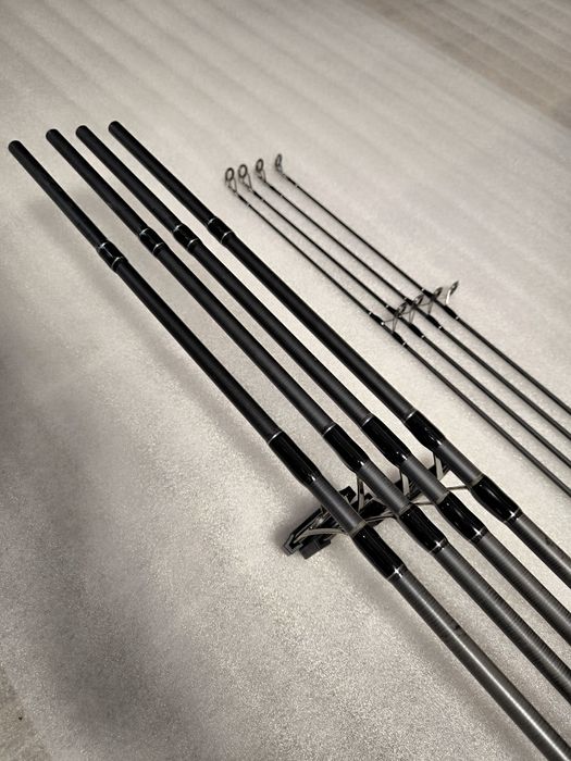 SET 4 Lansete Wind Blade ULTEGRA XT CARP 3.90m,2 tronsoane