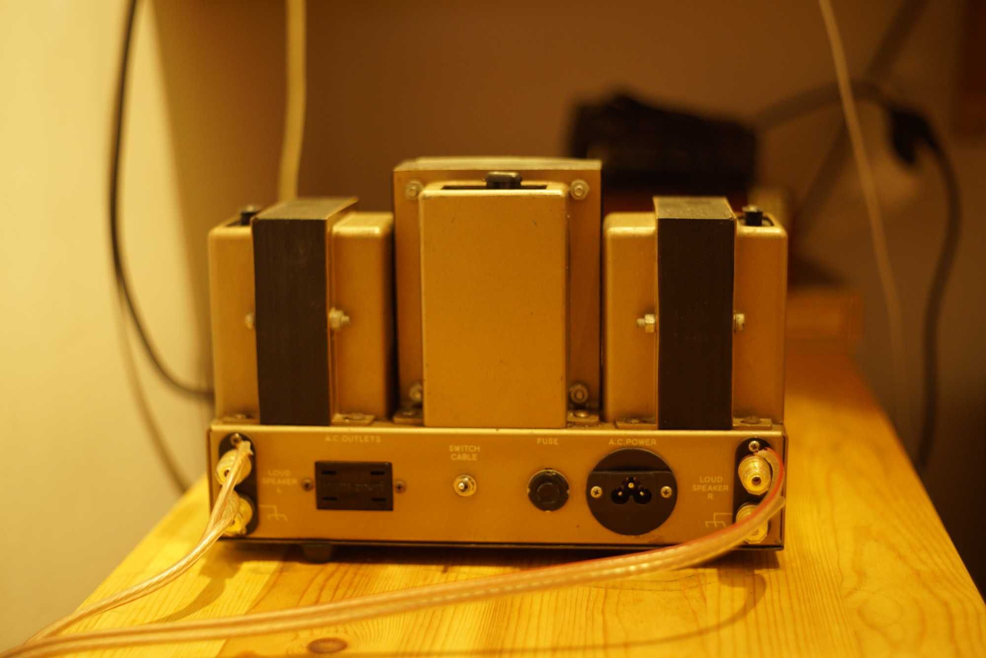 LEAK Stereo 20 – Реставриран Лампов Усилвател