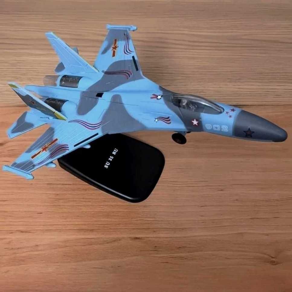 Macheta avion metalica SU-35 Super Flanker Navy scara 1:72 23cm