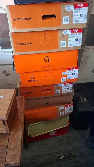 Clăpari mai multe mărci si mărimi