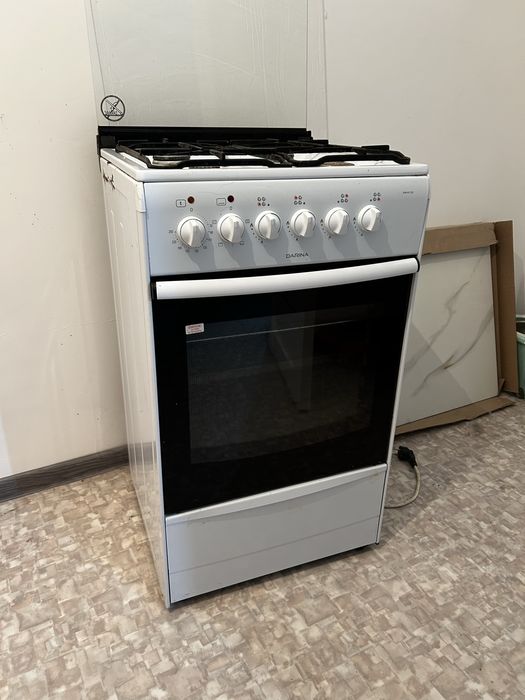 Продам газ плиту