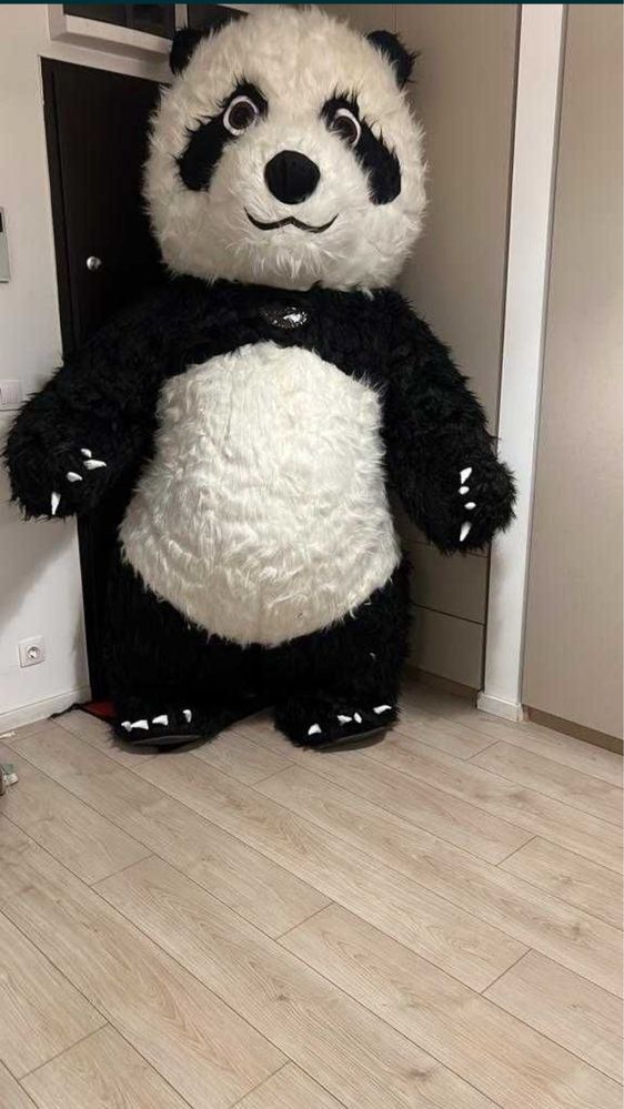 Ursul panda gonflabil 2.6 m calitate superioara cu baterie inclusa