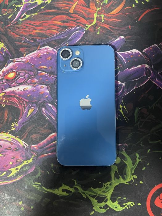 iPhone 13 Albastru