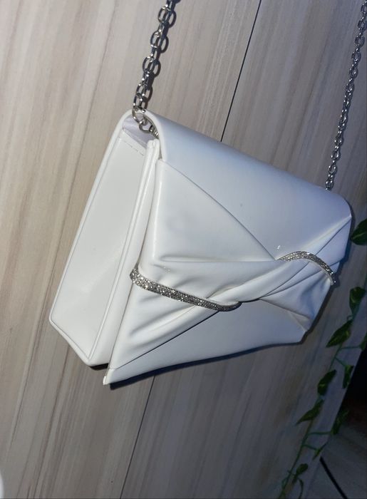 Офицялна дамска чантичка