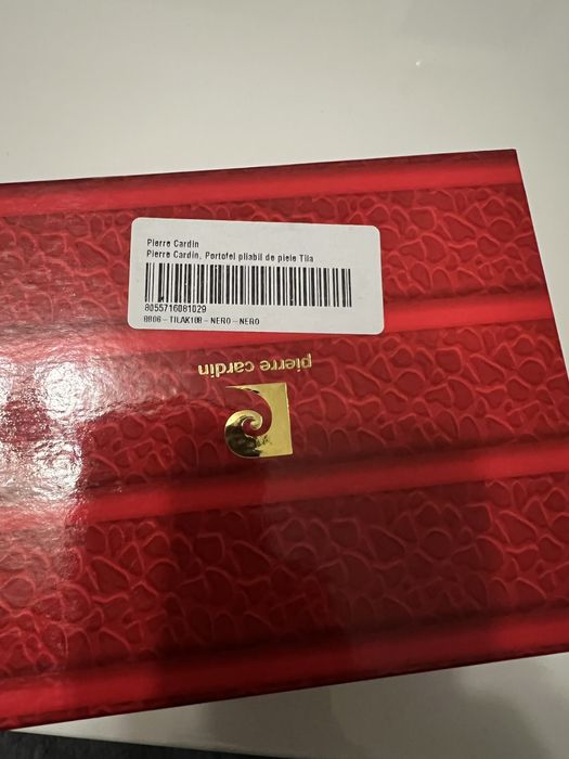Portofel Pierre Cardin piele naturala pliabil cu multiple buzunare,nou