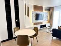 Inchiriez apartament Flamingo Luxury (prima închiriere)!