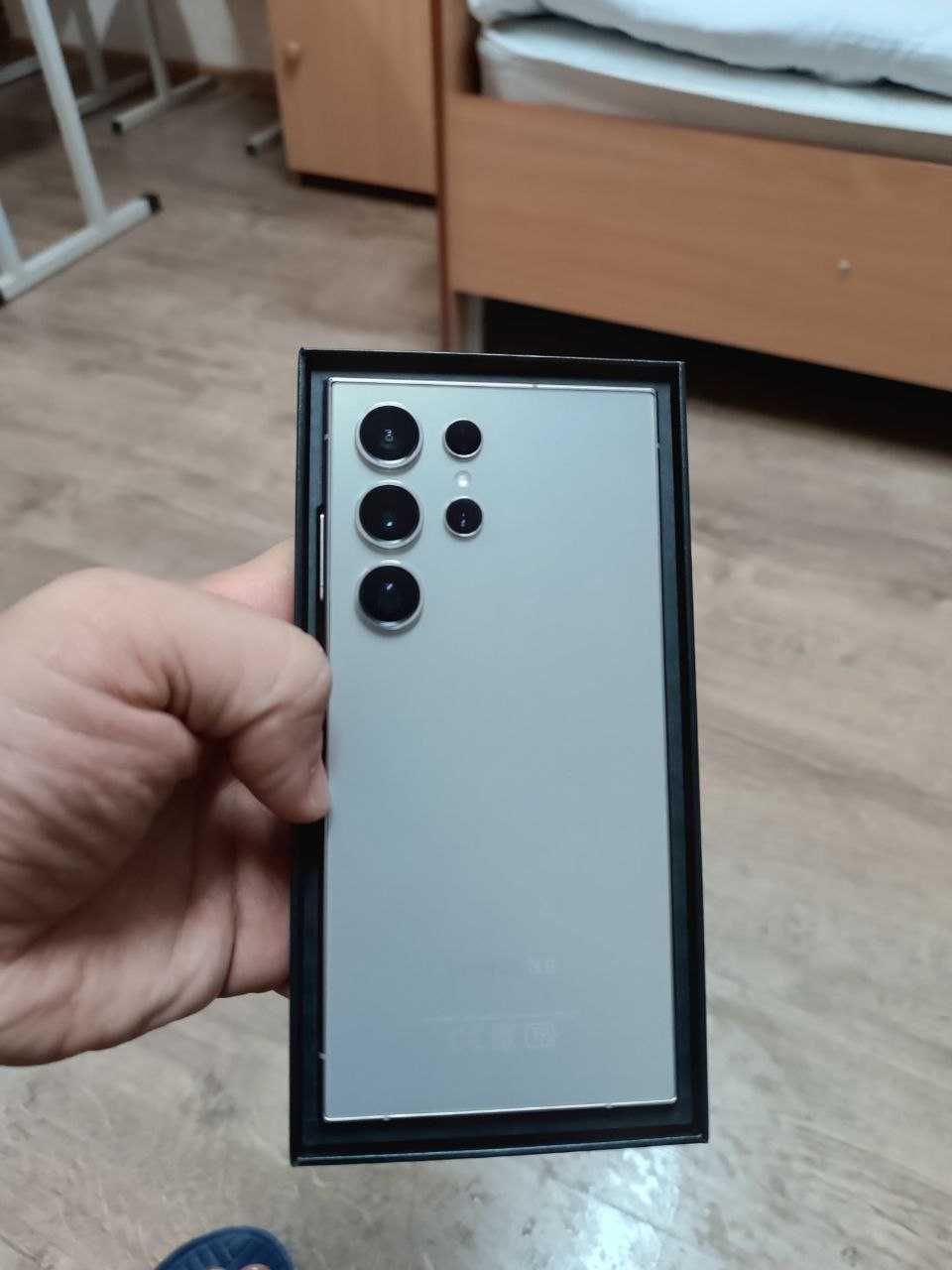 Samsung  s 24 ultra