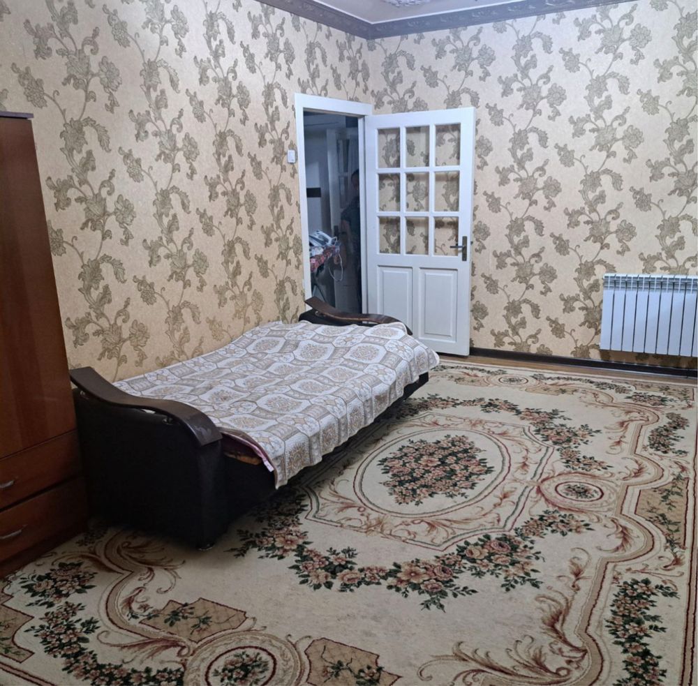 Uchtepa Algaratm 2 xona kirpich 1 etaj 4 etajli dom 44.5 kv