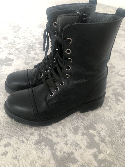 Осенние сапожки на девочку 32 р