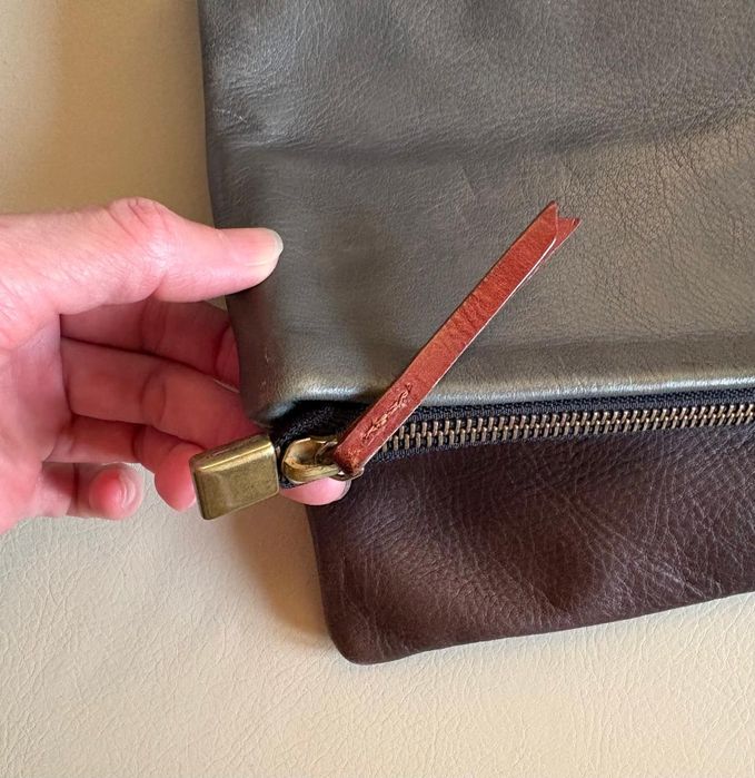 Клатч от Steve Mono