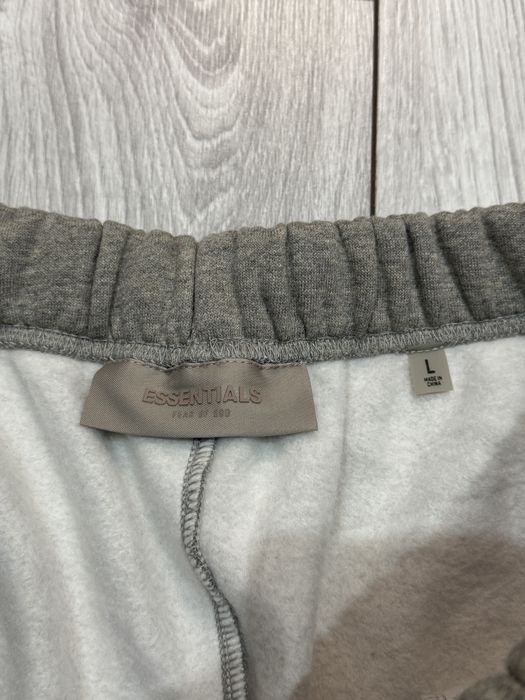 Pantaloni scurti Essentials