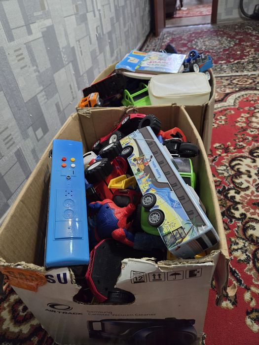 Продам.  игрушки