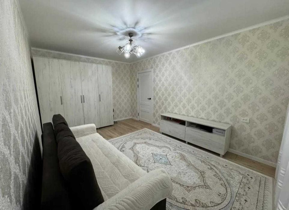 Продам 3х комнатную квартиру в районе Военного института