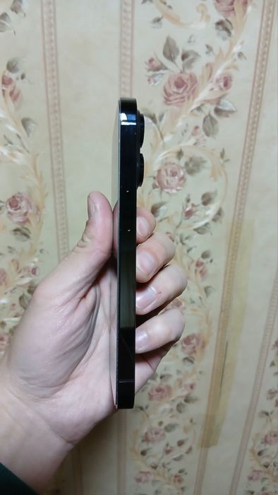 Iphone 14 pro ideal holatda 610$ srochna