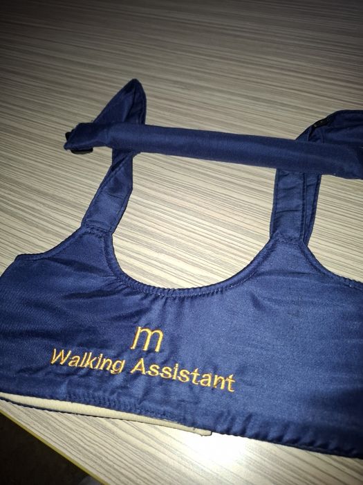 Ham pentru susținerea bebelușului la primii pași. 
Stare impecabilă, c