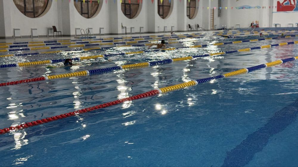 Обучение взростлых? Утром в шесть и всем и вечером посде восьми