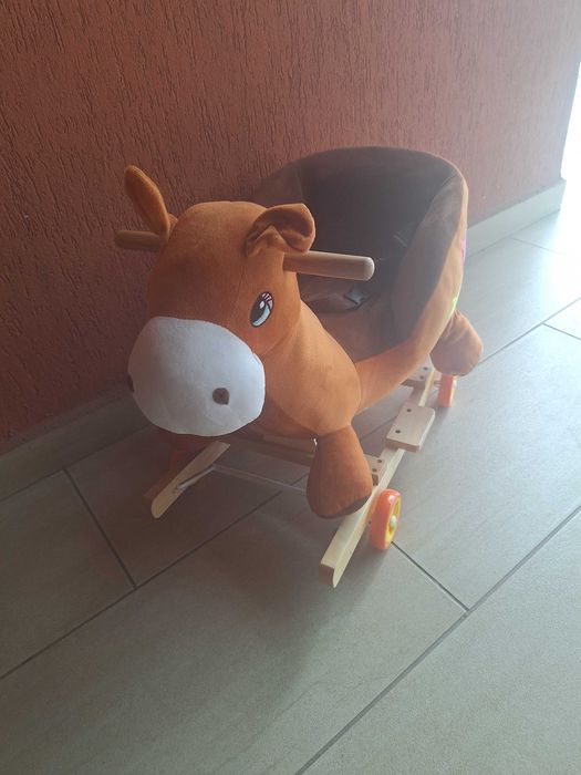 Calut din plus balansoar