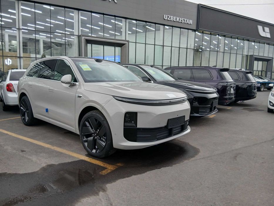 Официальный дилер с гарантией Рестайлинг вариант LIXIANG L6 PRO и MAX