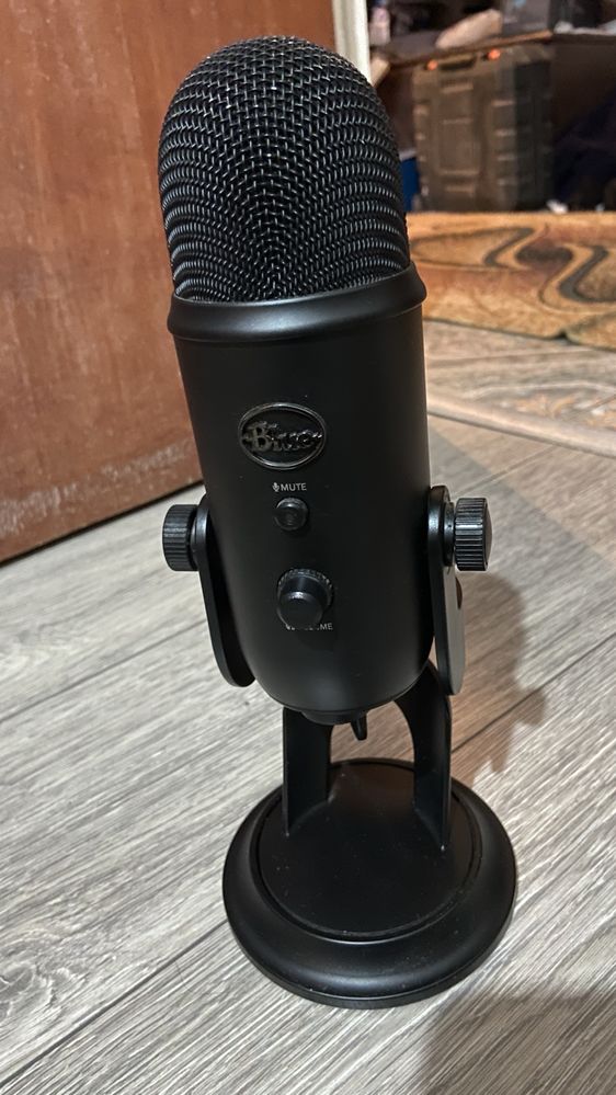 Microfon Blue yeti