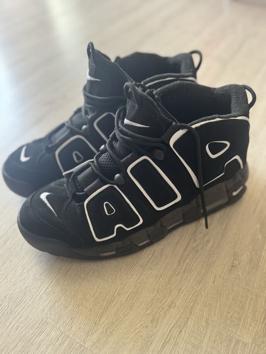 Nike Uptempo Black&White