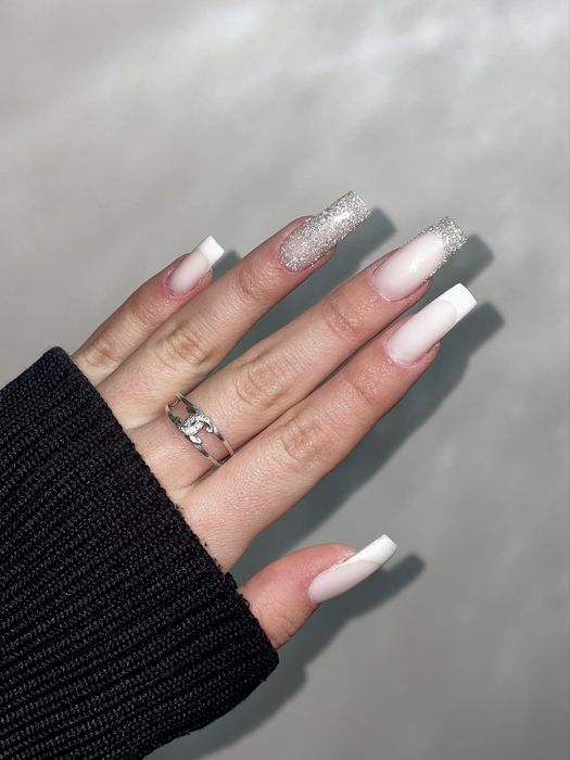 Маникюр наращивание ногтей