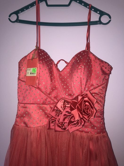 Rochie zi/ seara cu trena