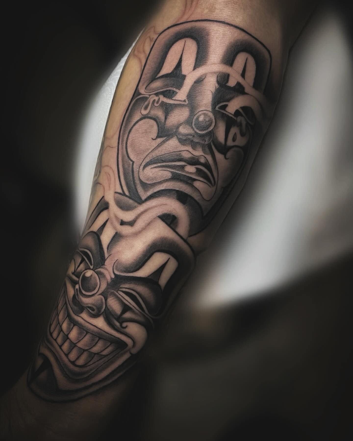 Студио за татуировки във Варна, tattoo, татуси, таттоо, тату, татуист