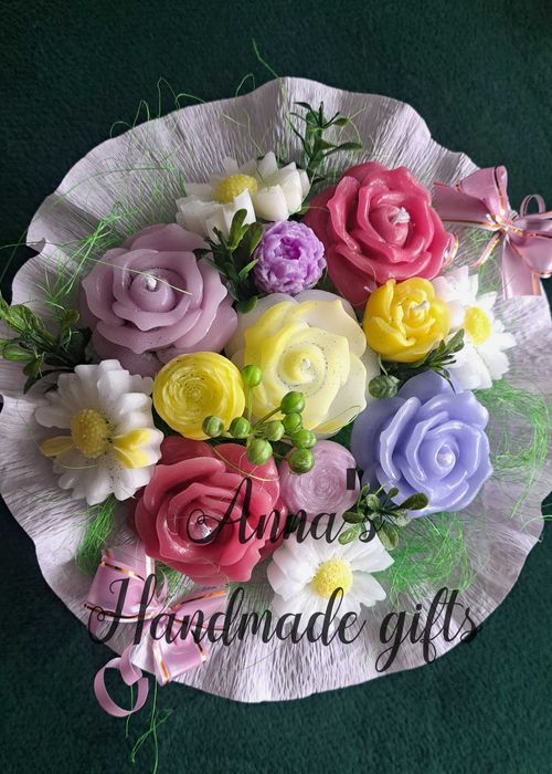 Красиви букети от соев восък