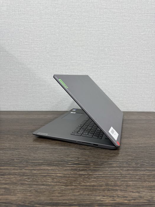 8-Ядерный Lenovo intel Core i7 11th Gen 20gb Озу Большой 17.3 Дюйм!