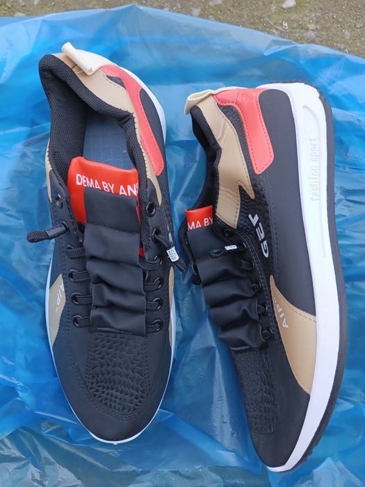 Кроссовки мужские