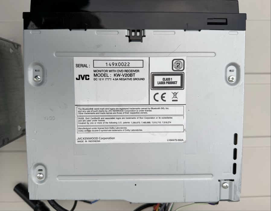 Мултимедия JVC 2DIN – Bluetooth, USB, DVD, отлично състояние