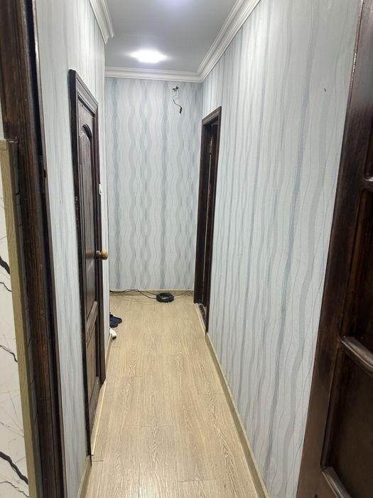 Сотилади Чилонзор 26 квартал 1 хонали 42 кв м