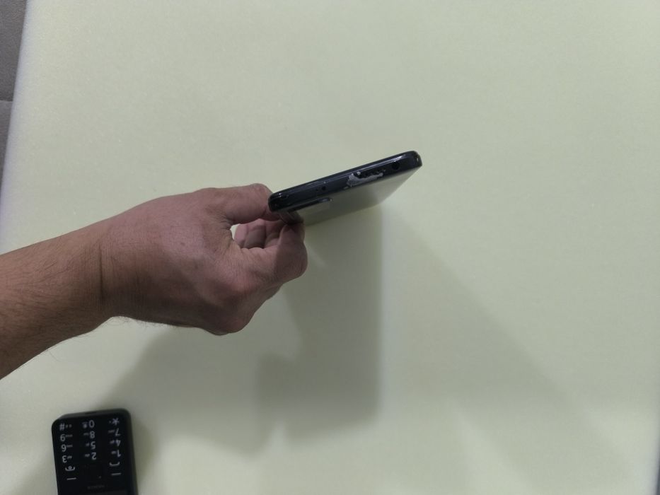 Redmi note 11 4/64 sotiladi